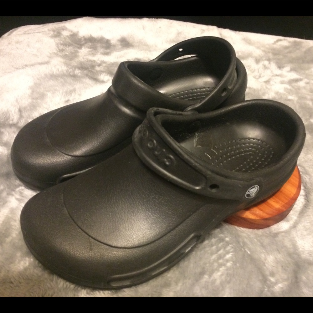 Bistro Crocs